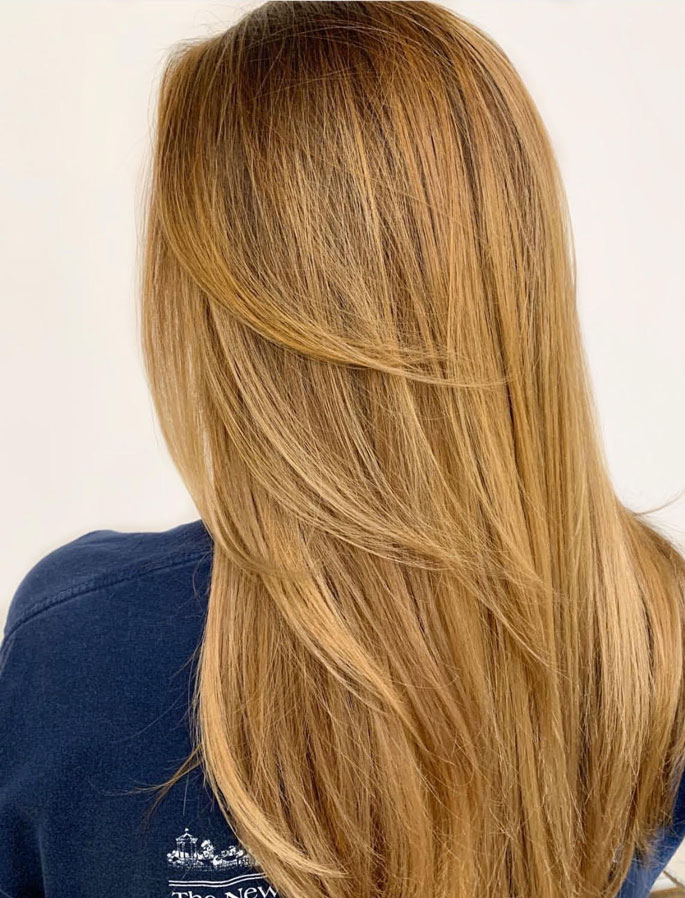 warm tone blonde in the winter