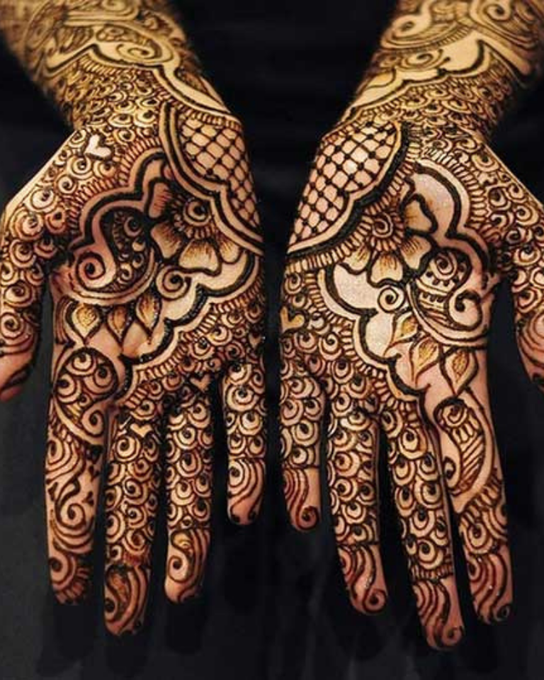 Some of you folks have been taking your hair color into your own paws and jumping down the rabbit hole that is henna.