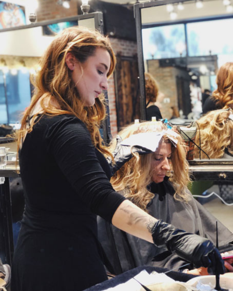 At Home Hair Salon Blowout, Step by Step with 7 Seconds!